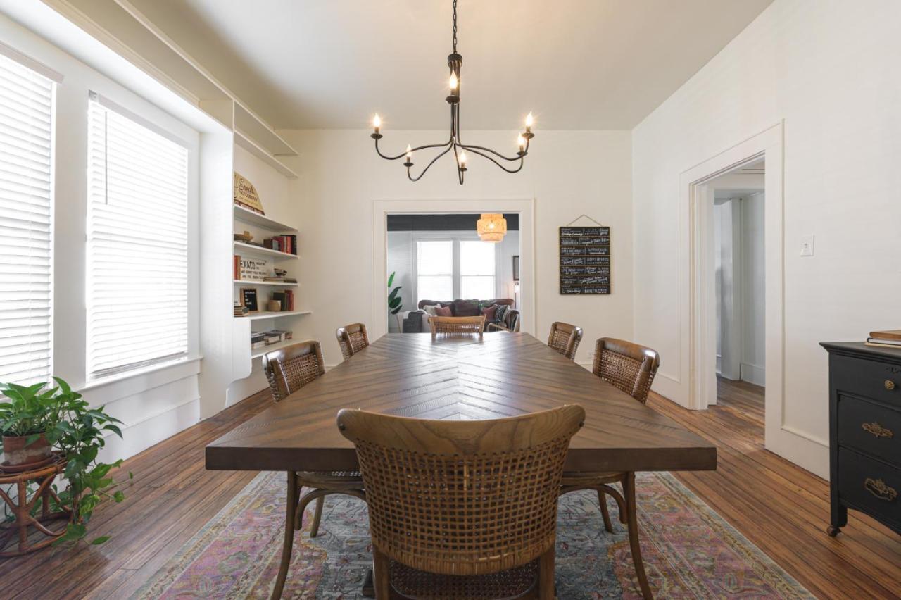 Restored 1930S Uptown Bungalow 2 Min. To Magnolia Waco Esterno foto