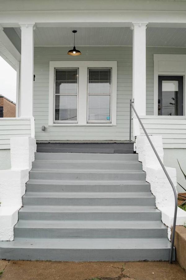 Restored 1930S Uptown Bungalow 2 Min. To Magnolia Waco Esterno foto