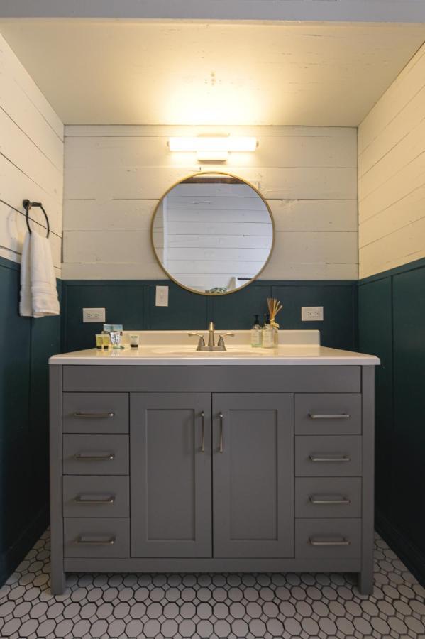 Restored 1930S Uptown Bungalow 2 Min. To Magnolia Waco Esterno foto