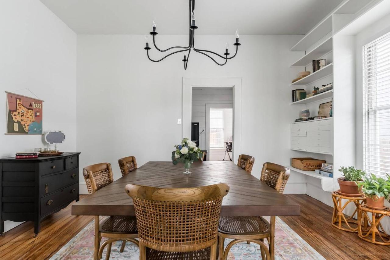 Restored 1930S Uptown Bungalow 2 Min. To Magnolia Waco Esterno foto